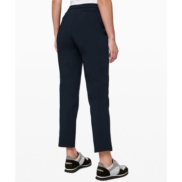 Lululemon On The Move Pants size 2 27” Black Condition - Picture 2 of 13